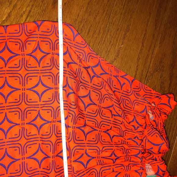 Sleeveless Red Geometric Halter Top Escapada S Like New - Picture 7 of 8
